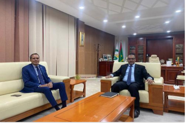 Le Maroc accorde un visa multi-entrées de 2 ans à tous les membres de l’UNPM Le Maroc accorde un visa multi-entrées de 2 ans à tous les membres de l’UNPM