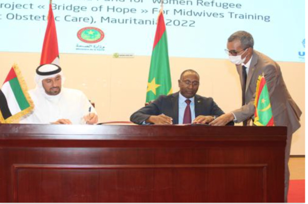 Signature d’un Protocole accord entre le croissant rouge des Emirats Arabes Unis et le ministère de la Santé