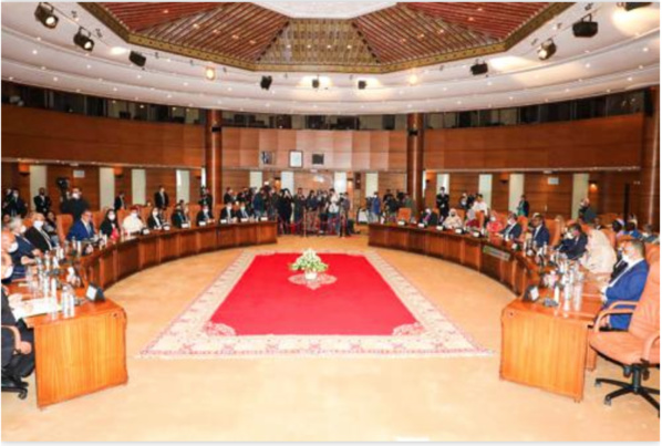 Le ministre des Affaires étrangères, de la Coopération et des Mauritaniens de l'extérieur, M. Ismaël Ould Cheikh Ahmed s'est rendu au siège de l'Académie arabe des sciences, de la technologie et des transports maritimes à Alexandrie en République ara Le ministre des Affaires étrangères, de la Coopération et des Mauritaniens de l'extérieur, M. Ismaël Ould Cheikh Ahmed s'est rendu au siège de l'Académie arabe des sciences, de la technologie et des transports maritimes à Alexandrie en République ara