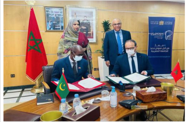 Signature à Rabat d'un protocole de coopération entre deux institutions universitaires Signature à Rabat d'un protocole de coopération entre deux institutions universitaires