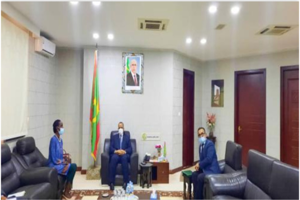 Le ministre des Affaires étrangères reçoit l’adjointe au représentant spécial du Secrétaire général des Nations Unies pour l'Afrique et le Sahel Le ministre des Affaires étrangères reçoit l’adjointe au représentant spécial du Secrétaire général des Nations Unies pour l'Afrique et le Sahel