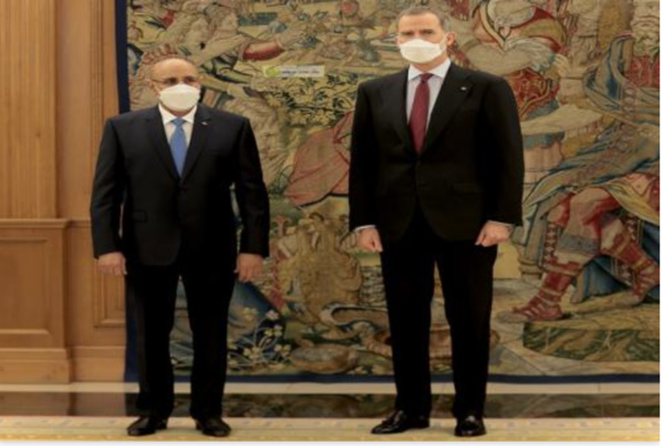 Le Président de la République s'entretient avec le Roi d'Espagne