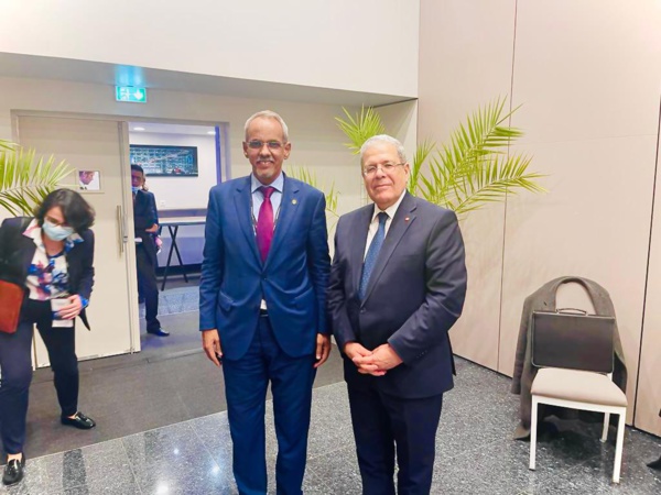 son excellence Cheikhna Ould Nenni avec le ministre tunisien