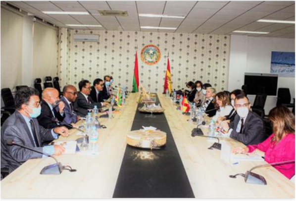 Séance de travail pour le renforcement de la coopération mauritano-espagnole Séance de travail pour le renforcement de la coopération mauritano-espagnole