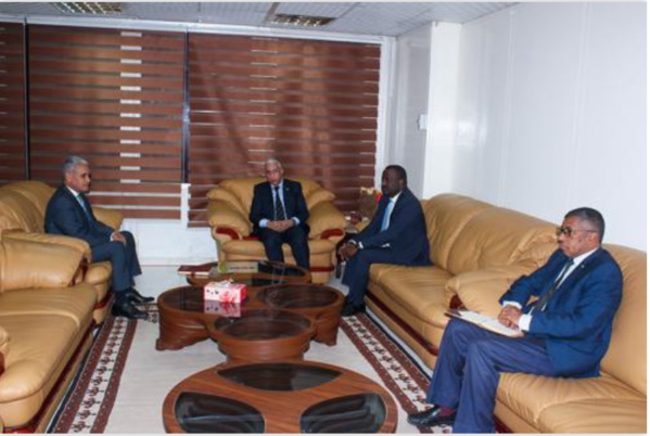 Le ministre de la Culture reçoit l’ambassadeur Libyen Le ministre de la Culture reçoit l’ambassadeur Libyen