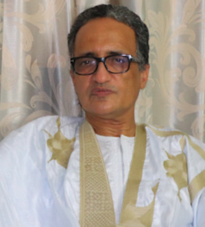 Le trépied salutaire par Isselkou Ahmed Izid Bih Néyé Le trépied salutaire par Isselkou Ahmed Izid Bih Néyé