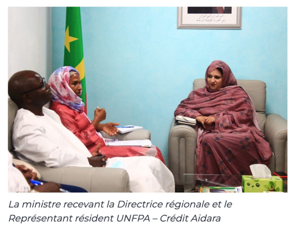 Mme Argentina Matavel au Ministère de l’Action sociale : une nouvelle équipe, de nouvelles ambitions et une assistance technique renforcée de l’UNFPA Mme Argentina Matavel au Ministère de l’Action sociale : une nouvelle équipe, de nouvelles ambitions et une assistance technique renforcée de l’UNFPA
