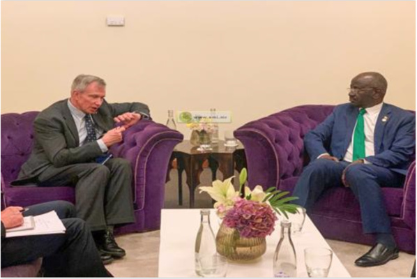 Le ministre des Affaires étrangères rencontre le secrétaire général-adjoint de l'OTAN Le ministre des Affaires étrangères rencontre le secrétaire général-adjoint de l'OTAN