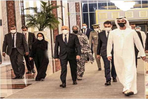 Le Président de la République arrive à Abu Dhabi Le Président de la République arrive à Abu Dhabi