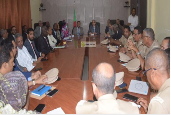 Le ministre de l'intérieur: mettre de l'ordre dans les marchés des wilayas de la capitale Le ministre de l'intérieur: mettre de l'ordre dans les marchés des wilayas de la capitale