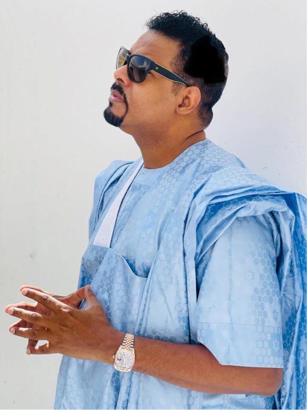 تقديرا لمشايخ اهل انياس، سأتراجع عن إيداع حنفي الدهاه في السجن بتهمة التشهير تقديرا لمشايخ اهل انياس، سأتراجع عن إيداع حنفي الدهاه في السجن بتهمة التشهير