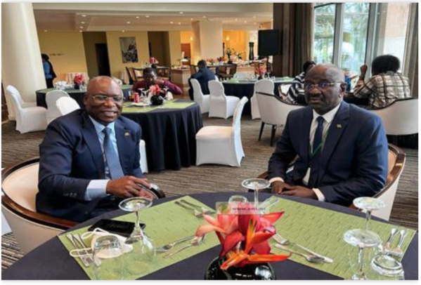 Le ministre des Affaires étrangères rencontre son homologue équato-guinéen Le ministre des Affaires étrangères rencontre son homologue équato-guinéen