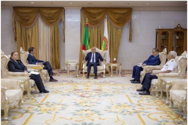 Le Président de la République reçoit une délégation de l’OTAN Le Président de la République reçoit une délégation de l’OTAN