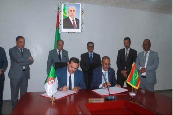 Signature du procès-verbal de la réunion du comité technique sectoriel mauritano-algérien dans le domaine de la pêche Signature du procès-verbal de la réunion du comité technique sectoriel mauritano-algérien dans le domaine de la pêche