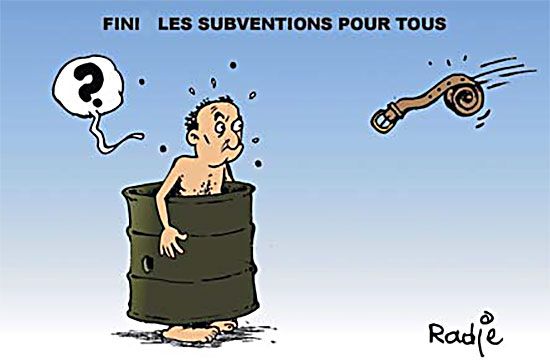Le porte-parole du gouvernement : l’Etat subventionne le prix de chaque litre de carburant à 200 MRO Le porte-parole du gouvernement : l’Etat subventionne le prix de chaque litre de carburant à 200 MRO