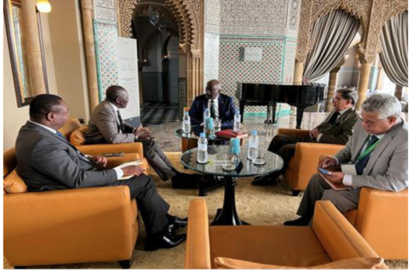 Le ministre des Affaires étrangères reçoit l'ambassadeur du Bénin en Mauritanie Le ministre des Affaires étrangères reçoit l'ambassadeur du Bénin en Mauritanie