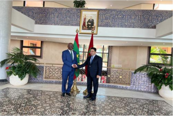 Le ministre des Affaires étrangères s’entretient avec son homologue marocain