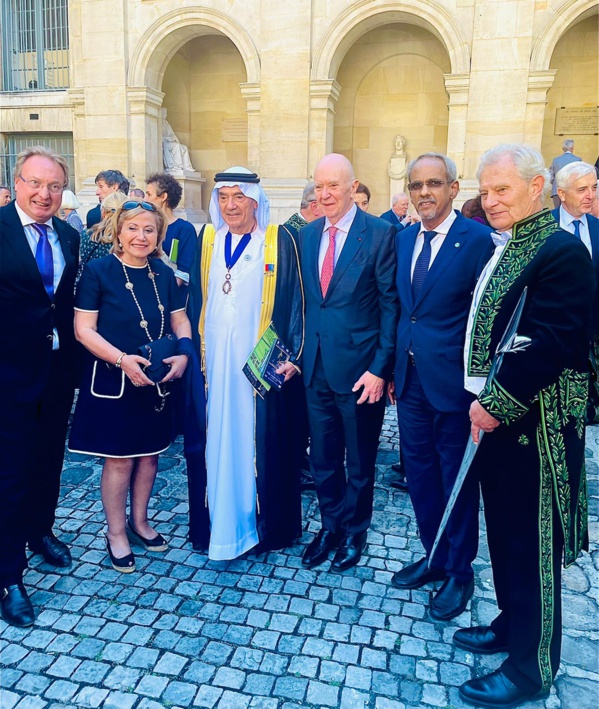 Paris : SEM Cheikhna Ould Nenni Ould Moulaye Zeine à l'Académie des Sciences Morales et Politiques