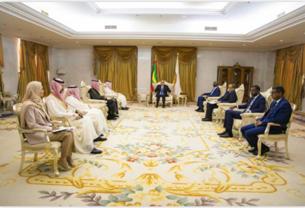 Le président de la République reçoit le ministre saoudien des Affaires étrangères Le président de la République reçoit le ministre saoudien des Affaires étrangères