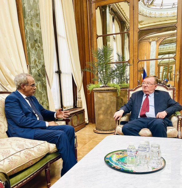 SEM Cheikhna Ould Nenni Ould Moulaye Zeine avec SEM Alexander Kuznetsov ambassadeur de Russie à l'Unesco SEM Cheikhna Ould Nenni Ould Moulaye Zeine avec SEM Alexander Kuznetsov ambassadeur de Russie à l'Unesco