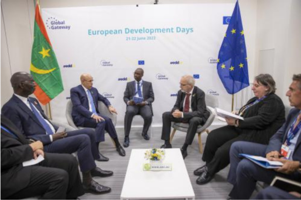 Le Président de la République reçoit le président de la Banque européenne d’investissement. Le Président de la République reçoit le président de la Banque européenne d’investissement.