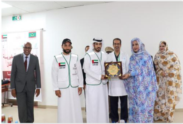 La Première dame s'informe sur l'action de la mission " Initiative Nebadatt" au Centre National de Cardiologie La Première dame s'informe sur l'action de la mission " Initiative Nebadatt" au Centre National de Cardiologie