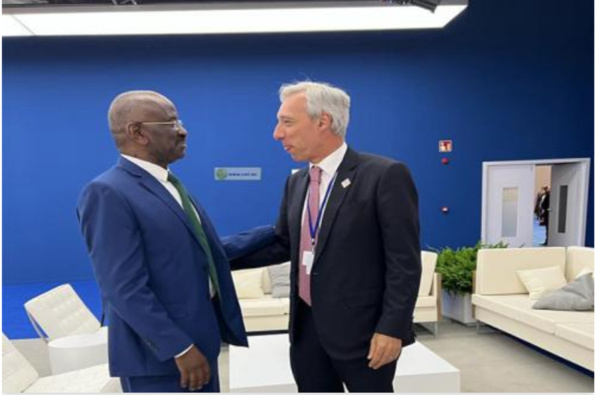 Le ministre des Affaires étrangères s’entretient avec son homologue portugais Le ministre des Affaires étrangères s’entretient avec son homologue portugais