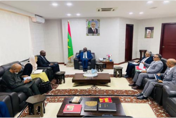 Le ministre des Affaires étrangères reçoit une équipe de la MINUSMA Le ministre des Affaires étrangères reçoit une équipe de la MINUSMA