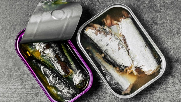 Distribution de 15 tonnes de poisson à des familles à faibles revenus