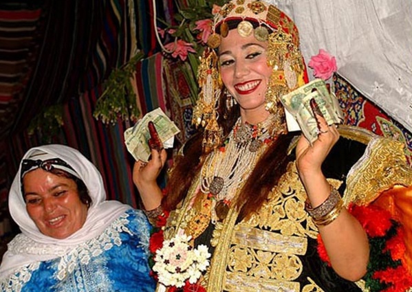 « Dots excessives » : Thème de la khotba de demain vendredi 12 aout « Dots excessives » : Thème de la khotba de demain vendredi 12 aout