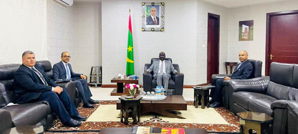 Le ministre des Affaires étrangères reçoit le chargé d’affaires de l’ambassade d’Irak Le ministre des Affaires étrangères reçoit le chargé d’affaires de l’ambassade d’Irak