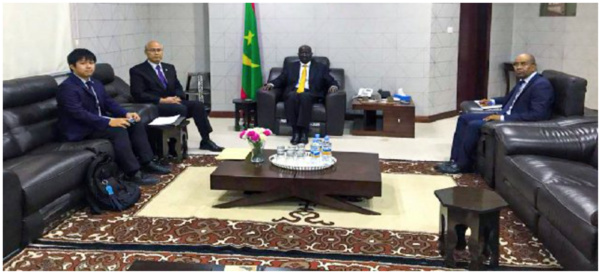 Le ministre des Affaires étrangères reçoit l’ambassadeur du Japon Le ministre des Affaires étrangères reçoit l’ambassadeur du Japon