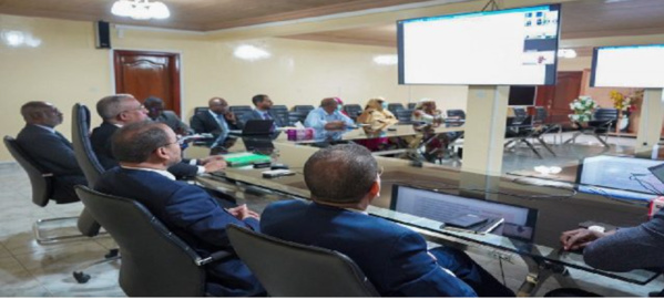 Le ministre de la Santé préside une réunion sur les risques épidémiologiques Le ministre de la Santé préside une réunion sur les risques épidémiologiques