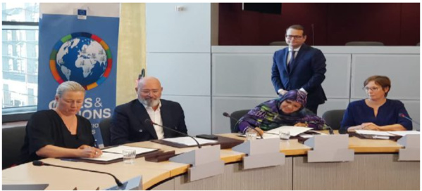 Signature d’un accord – cadre entre l’UE et l’OCGLUA Signature d’un accord – cadre entre l’UE et l’OCGLUA