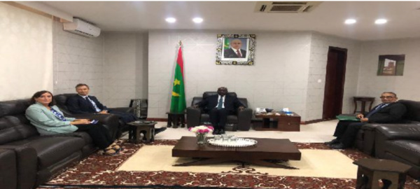 Le ministre des Affaires étrangères reçoit le chef de la mission de l’UE Le ministre des Affaires étrangères reçoit le chef de la mission de l’UE