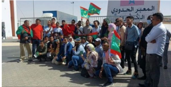 Une délégation d’un parti mauritanien entre au Maroc via El Guerguerate Une délégation d’un parti mauritanien entre au Maroc via El Guerguerate