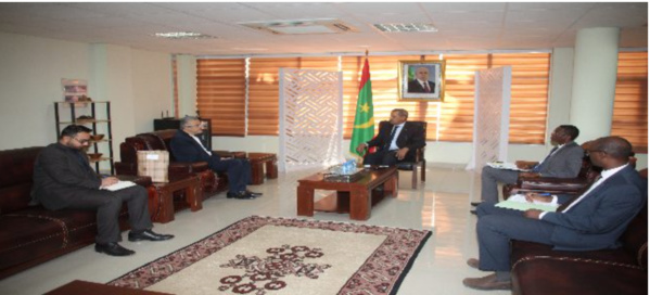 Le ministre du Commerce reçoit l’ambassadeur d’Iran Le ministre du Commerce reçoit l’ambassadeur d’Iran