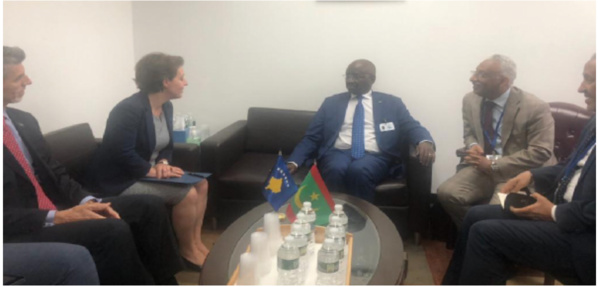 Le ministre des Affaires étrangères s’entretient avec la vice-présidente du conseil des ministres du Kosovo Le ministre des Affaires étrangères s’entretient avec la vice-présidente du conseil des ministres du Kosovo