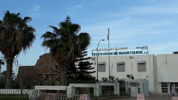Rapprocher la TVM des citoyens La Télévision de Mauritanie aurait-elle entamé sa mue ? Rapprocher la TVM des citoyens La Télévision de Mauritanie aurait-elle entamé sa mue ?