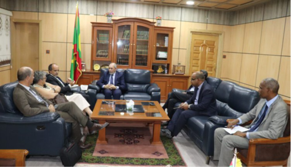 Le ministre de la Justice reçoit l’ambassadeur de France Le ministre de la Justice reçoit l’ambassadeur de France