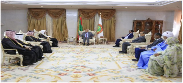 Le Président de la République reçoit le secrétaire général de la Ligue Islamique Mondiale Le Président de la République reçoit le secrétaire général de la Ligue Islamique Mondiale