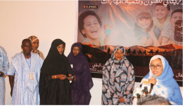 Exposition d’art pour présenter les modèles de production des enfants Exposition d’art pour présenter les modèles de production des enfants