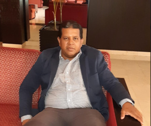 Message du Mali au monde / Moctar Ould Cheine