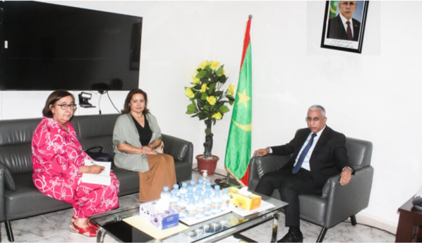 Le ministre de la Santé reçoit l’ambassadrice d’Allemagne Le ministre de la Santé reçoit l’ambassadrice d’Allemagne