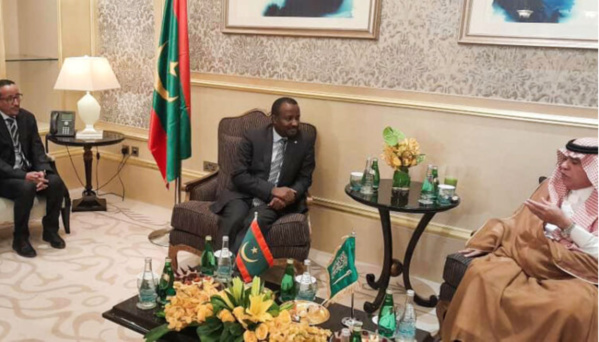 Riyad : une réunion de travail entre le ministre de la Culture et le ministre saoudien de l’Information Riyad : une réunion de travail entre le ministre de la Culture et le ministre saoudien de l’Information