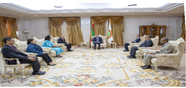 Le Président de la République reçoit une mission du FMI Le Président de la République reçoit une mission du FMI