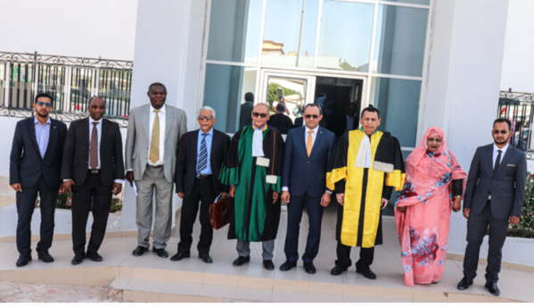 Le président et les membres de l’autorité de régulation de la publicité prêtent serment Le président et les membres de l’autorité de régulation de la publicité prêtent serment