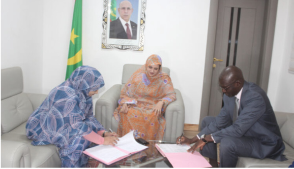 Signature d’une convention pour prise en charge des médicaments pour les patients d’insuffisance rénale et d’autres maladies chroniques Signature d’une convention pour prise en charge des médicaments pour les patients d’insuffisance rénale et d’autres maladies chroniques