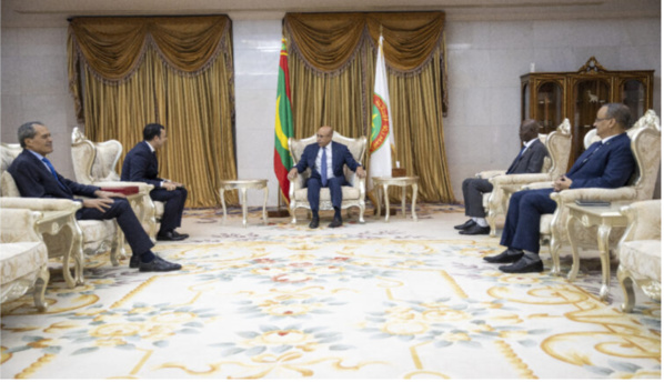 Le Président de la République reçoit un message écrit du Roi du Maroc