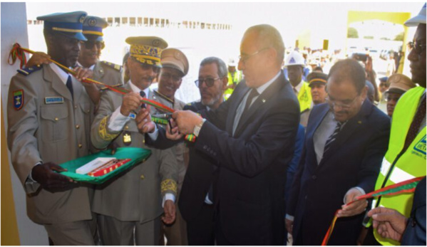 Le ministre de l’intérieur supervise l’inauguration du siège d’une unité spéciale à Arafat